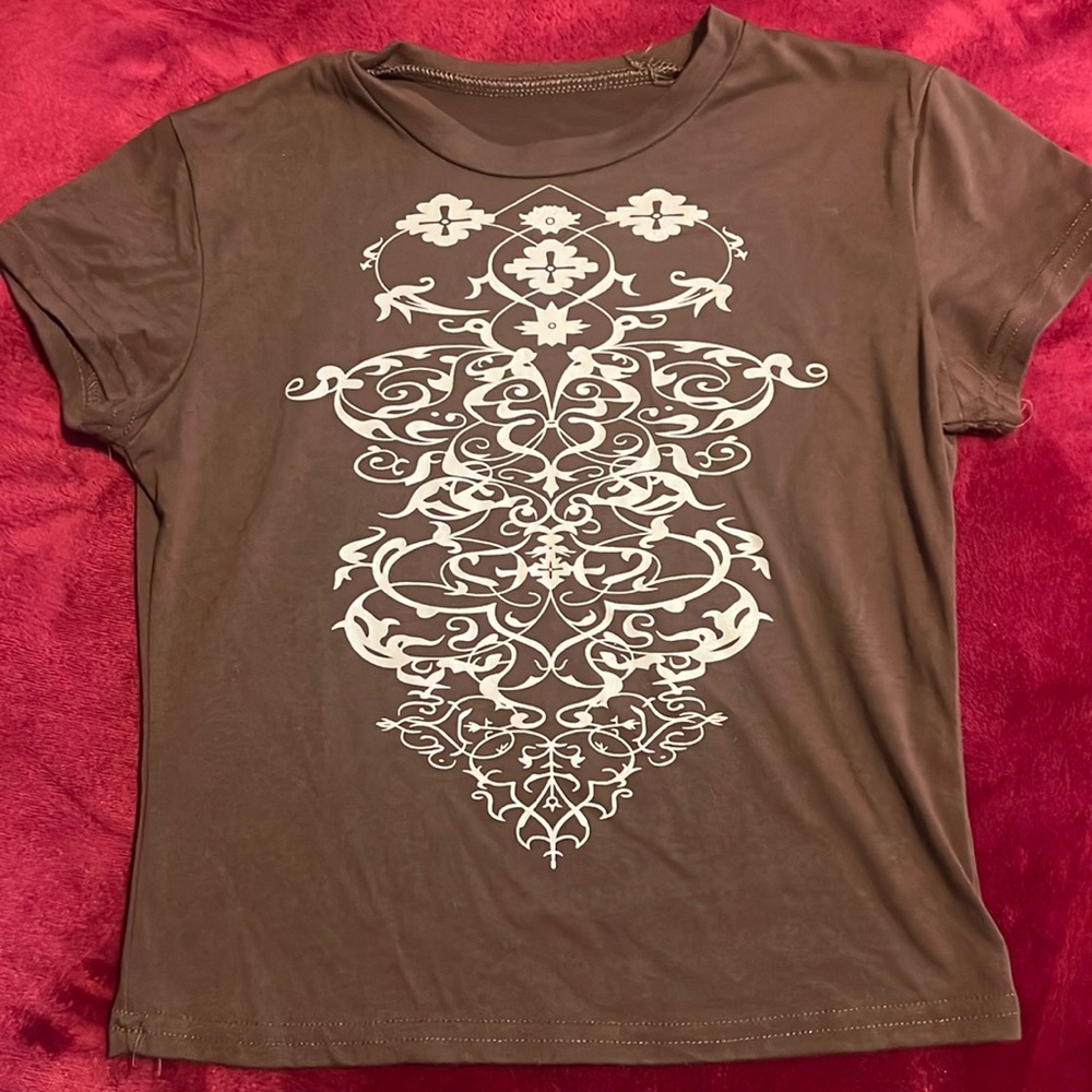 New Brown Crop Top With Design!!
